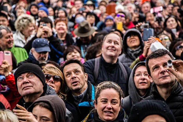 people, faces, man, women, eyes, head, facial expression, voltage, curiosity, expression, facial expressions, taking photos, crowd, emotion, feeling, crowd, crowd, crowd, crowd, crowd. BIPA workplace facial recognition apps: vendor terms and audit file